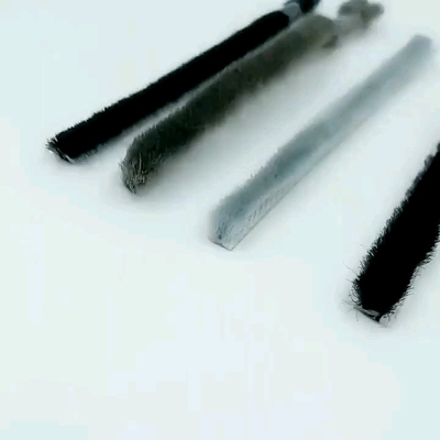 La porte personnalisable de PVC bourrelet le joint inférieur insonorisé de palladium