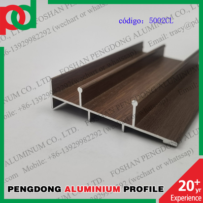 0.15mm T5 gâchent les profils en aluminium de finition du bois pour les séries L20 L25 L32 L5000 de la Bolivie
