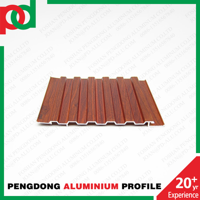 Traitement de la flexion des profilés en aluminium et des tubes en bois au Pérou