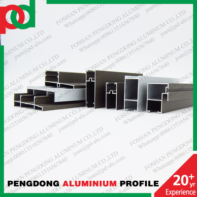 T5 Profil d'extrusion d'aluminium à température ambiante pour fenêtres coulissantes de toutes les couleurs