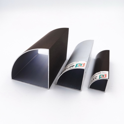 Profil en aluminium enduit faisant le coin arrondi 25x25 de place de poudre en aluminium de tuyauterie