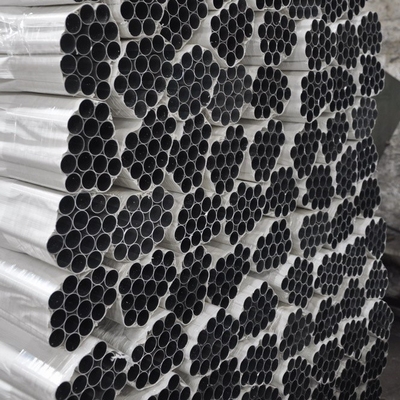 Les profils en aluminium de tube de rideau en douche T5 arrondissent