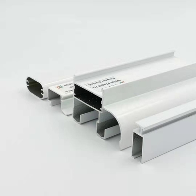 La coutume 6063 T5 a anodisé des profils de fenêtre de tissu pour rideaux saupoudrent enduit