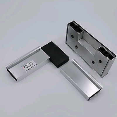 Polonais brillant argenté de profil en aluminium insonorisé de la cuisine T5 6063