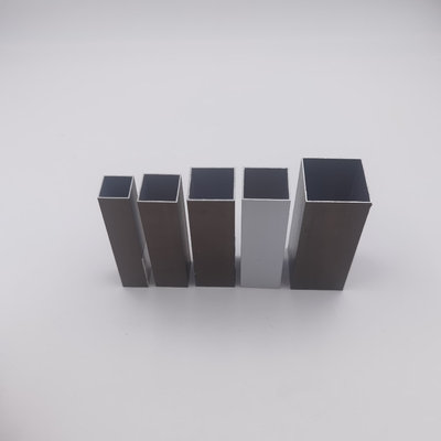 OIN 14001 a expulsé les profils en aluminium de tuyauterie rectangulaires autour de 40 x de 40