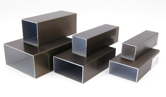 Extrusions en aluminium de la Manche de profil carré de la fenêtre de glissement 40 * 40