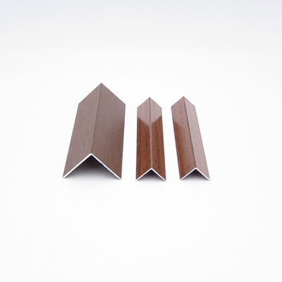Les profils en aluminium de tube de la section T5 6063 carrée saupoudrent enduit