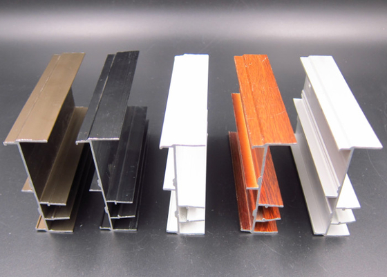Matt Silver Anodized Aluminium Profiles extrusion en aluminium de 20 séries