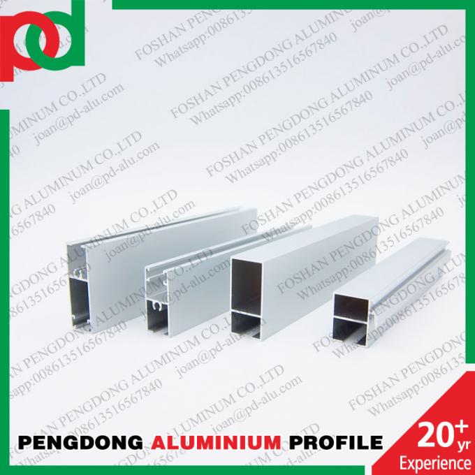 Profil de fenêtre en aluminium et de porte vers le Chili Linea 5000