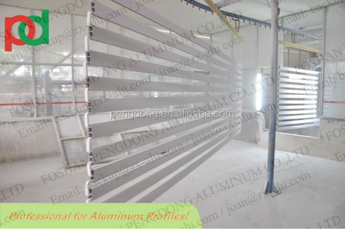 Profil en aluminium de grain en bois de la Libye et de l'Algérie pour la porte et la fenêtre