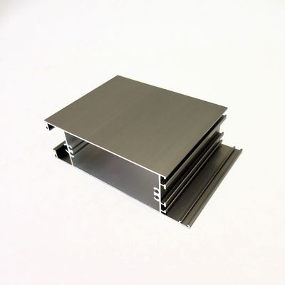 Bon prix 6063-T5 Profil en aluminium Transome Mellion Rideau Z Rideau L Plaque de pression Plaque de pression Coupe connecteur de rideau en ligne