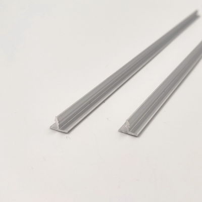 Bon prix 8mm décoratifs T forment les profils en aluminium d'équilibre que l'argent a anodisé mat en ligne