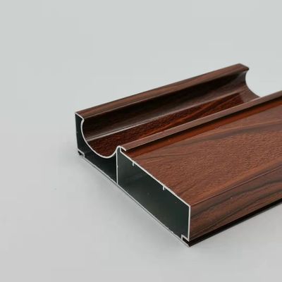 Bon prix La poudre a enduit 5.8M Aluminium Kitchen Profiles pour le panneau composé en ligne